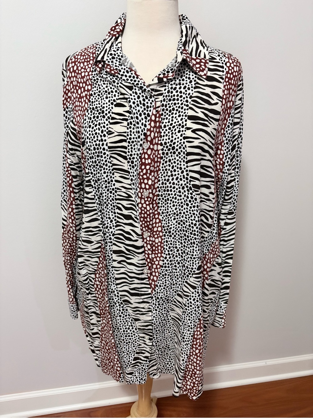 Women's Animal Print Button-Up Tunic / Dress / Cover-up - White and Brown